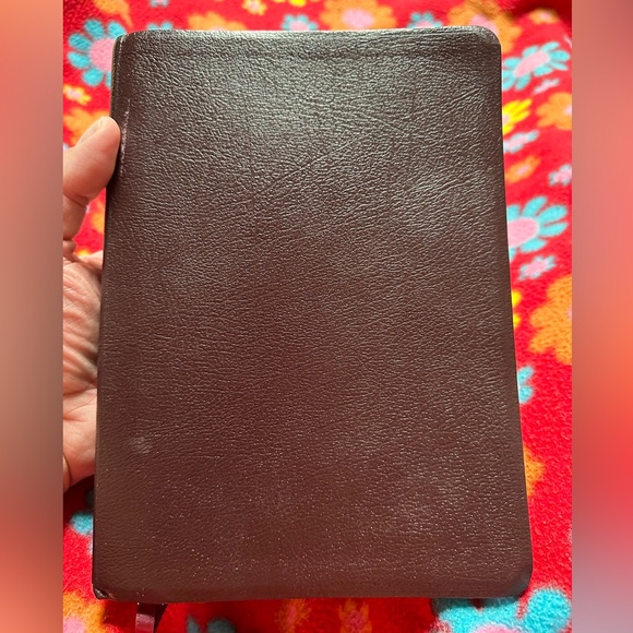 Thompson Chain Red Letter Leather KJV Bible with Box Good shape See pictures - Picture 2 of 15